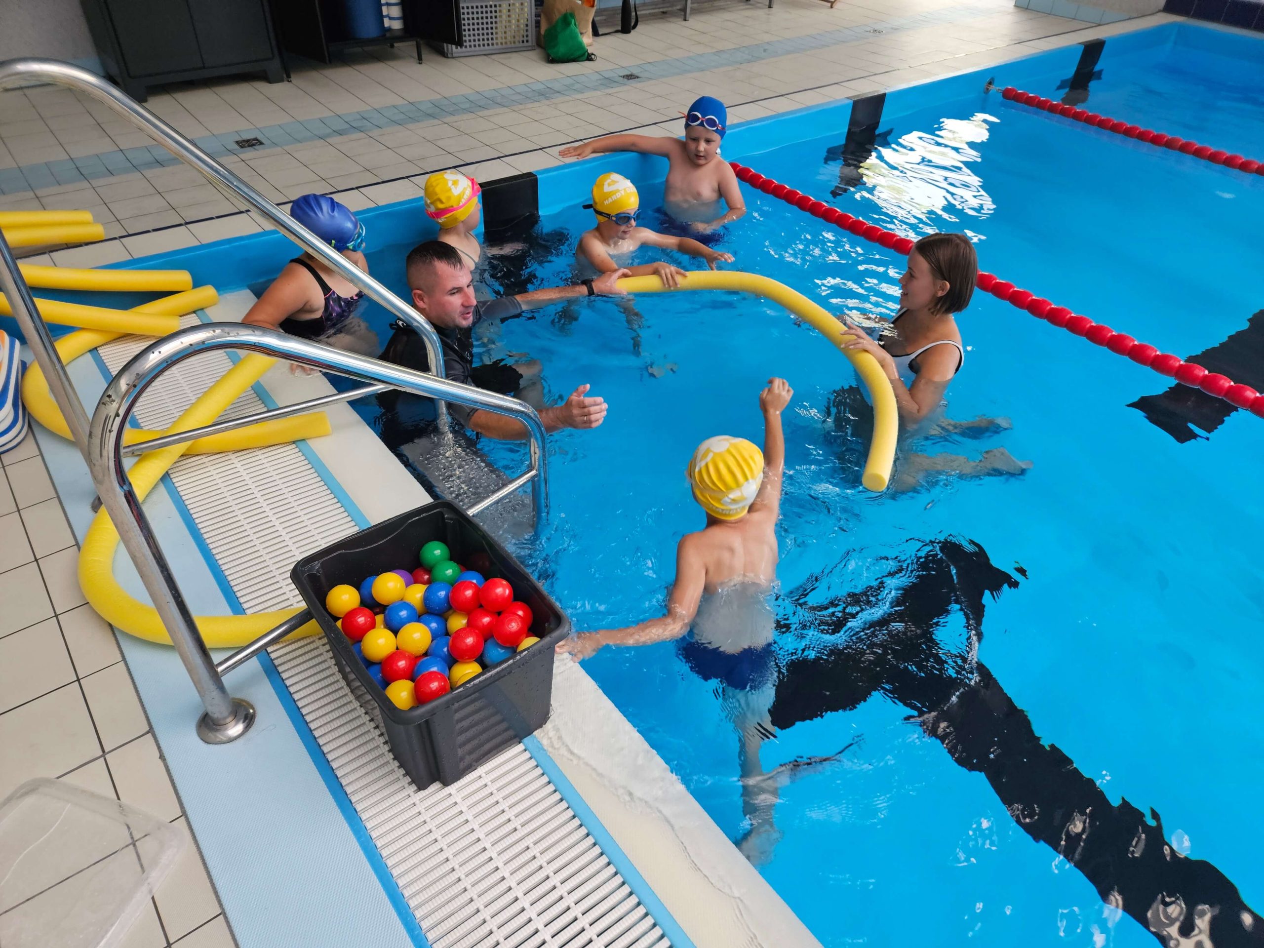 baseny na Radwanowie nauka pływania piwniczna