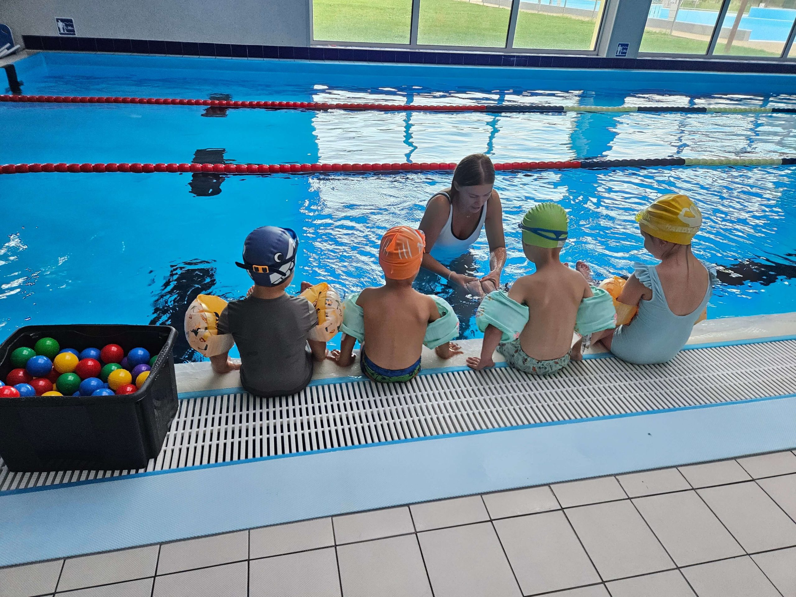 baseny na Radwanowie nauka pływania piwniczna