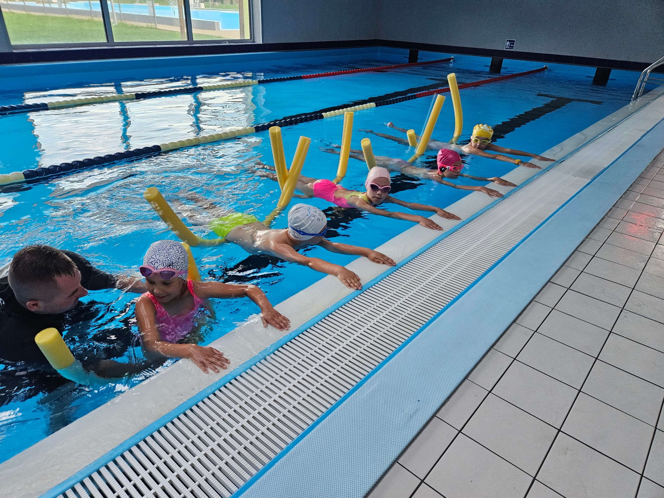 baseny na Radwanowie nauka pływania piwniczna