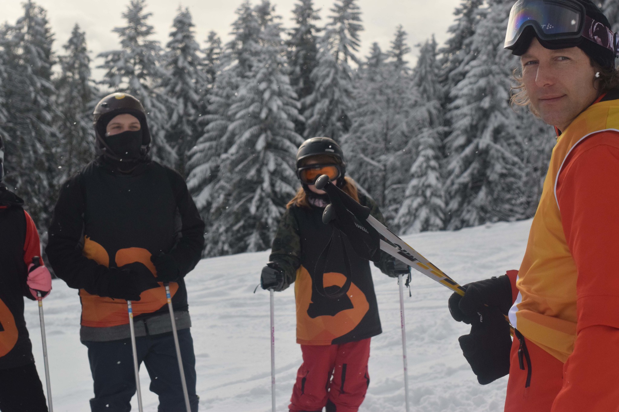 zima półkolonia narciarska